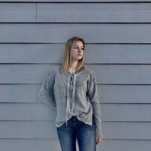 Meet your Posher, Alexis